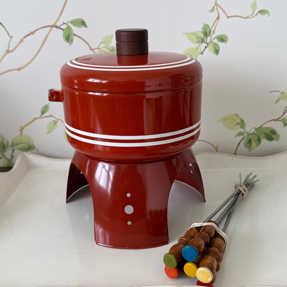 Mid Century 70s Sienna Brown Porcelain Enamel Fondue Set with Accessories - NEW - Picture 15 of 15